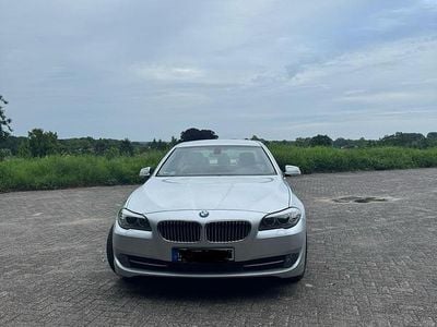 BMW 523