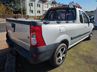Gebraucht Dacia Logan 87 PS (63 kW) 2010 Silber SUV