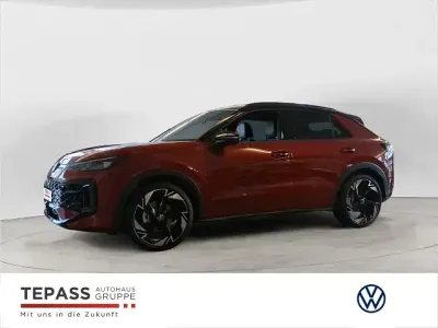 Neu VW T-Roc R-line 150 PS (110 kW) 2026 Rot SUV