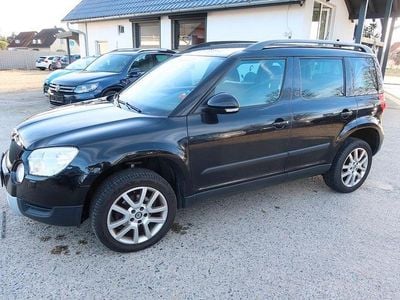 Second-hand Skoda Yeti Plus Edition 105 CP (77 kW) 2011 Negru SUV