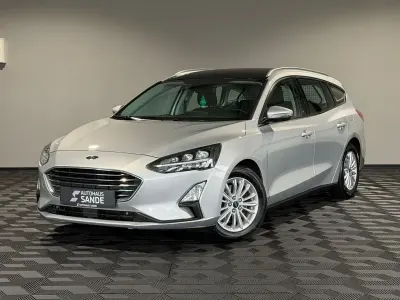 Używany Ford Focus Titanium X 120 KM (88 kW) 2020 Srebrny Sedan/Limuzyna