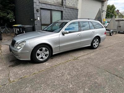 Usata Mercedes E320 204 CV (150 kW) 2004 Argento Station wagon