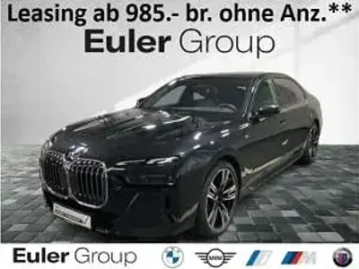 Gebraucht BMW 740 286 PS (210 kW) 2025 Schwarz (black sapphire metallic) Limousine
