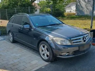 Gebraucht Mercedes C250 204 PS (150 kW) 2009 Grau Kombi