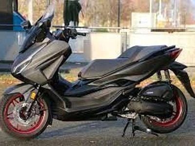 Honda e