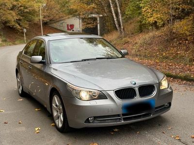 Gebraucht BMW 523 Advantage 177 PS (130 kW) 2006 Grau Limousine