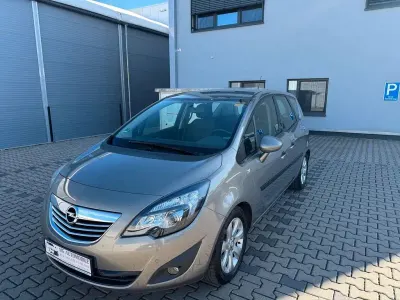 Gebraucht Opel Meriva Innovation 140 PS (102 kW) 2010 Braun Van / Kleinbus