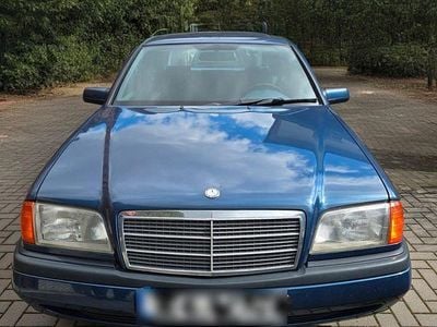 Gebraucht Mercedes C220 Classic 150 PS (110 kW) 1993 Blau Limousine