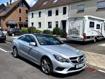 Mercedes E220