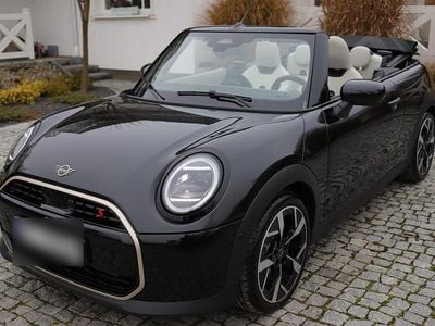 Second-hand Mini Cooper S Cabriolet 204 CP (150 kW) 2025 Negru Cabrio