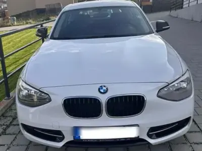 Gebraucht BMW 118 Coupé Sport Line 143 PS (105 kW) 2013 Weiß Coupé