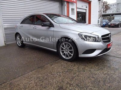 Gebraucht Mercedes A250 211 PS (155 kW) 2013 Silber Limousine
