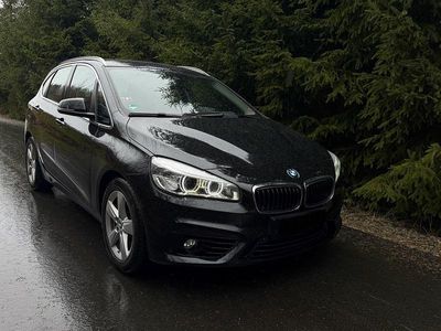 Gebraucht BMW 218 Sport Line 150 PS (110 kW) 2014 Schwarz Kombi