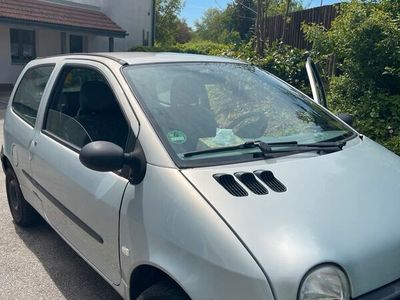 gebraucht Renault Twingo mit Tüv und Fahrbereit !!!!