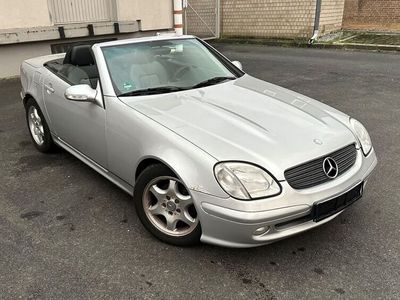 Mercedes SLK200