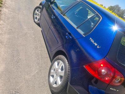 Usata VW Golf V 105 CV (77 kW) 2007 Utilitaria