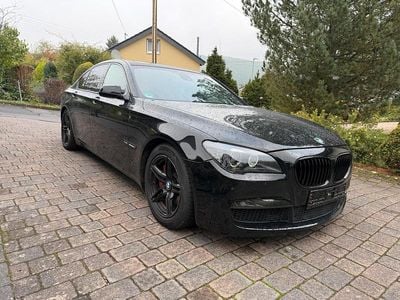 BMW 740