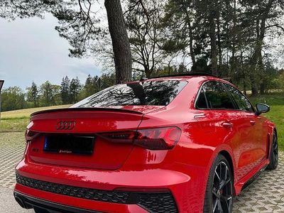 Gebraucht Audi RS3 Sport 400 PS (294 kW) 2022 Rot Limousine