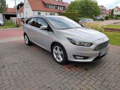 gebraucht Ford Focus 1,5 TDCi Turnier Titanium