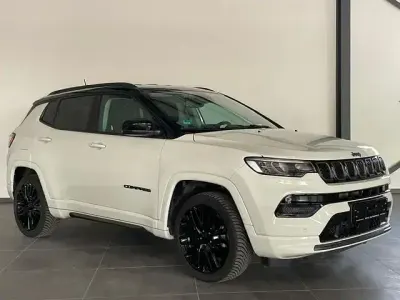 Gebraucht Jeep Compass 241 PS (177 kW) 2022 Weiß SUV