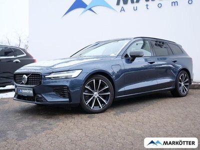 Blau Gebraucht 2022 Volvo V60 Plus Kombi | 34.990 € (Fairer Preis)
