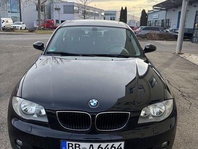 Schwarz Gebraucht 2006 BMW 118 Sport Line Kleinwagen | 2.500 € (Guter Preis)