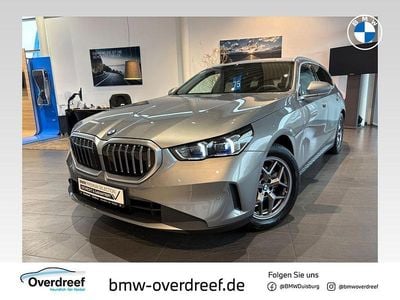 Gebraucht BMW 520 Sport Line 197 PS (144 kW) 2024 Grau Kombi