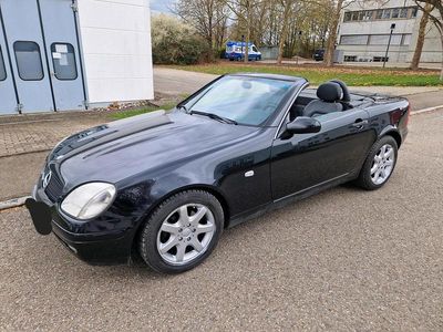 Usata Mercedes SLK230 193 CV (141 kW) 1998 Nero Cabrio
