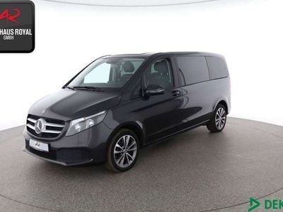 Mercedes V220