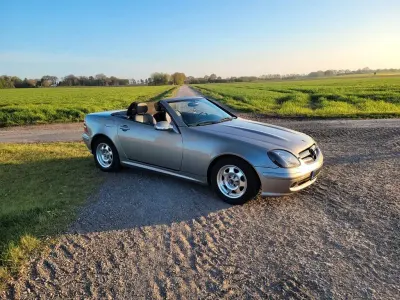 Second-hand Mercedes SLK200