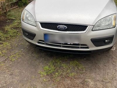 gebraucht Ford Focus 1.6 Benzin/LPG