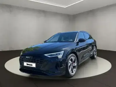Używany Audi Q8 e-tron S-Line 250 kW (340 KM) 2023 Czarny SUV