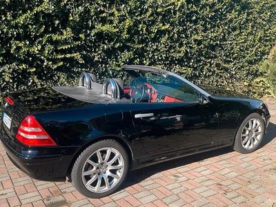 Schwarz Gebraucht 2000 Mercedes SLK200 Cabrio | 3.000 €