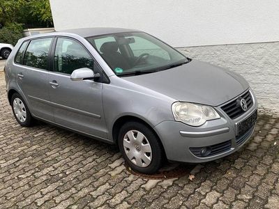 Silber Gebraucht 2008 VW Polo Comfortline Limousine | 1.900 € (Fairer Preis)