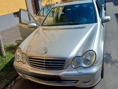 Mercedes C180