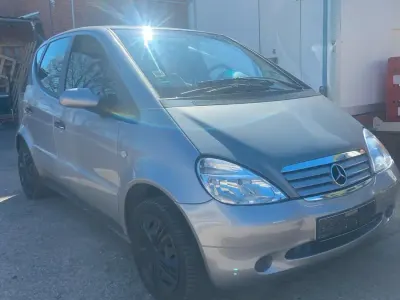 Gebraucht Mercedes A140 Elegance 82 PS (60 kW) 2001 Silber Kleinwagen