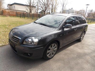 Gebraucht Toyota Avensis 177 PS (130 kW) 2008 Grau Kombi
