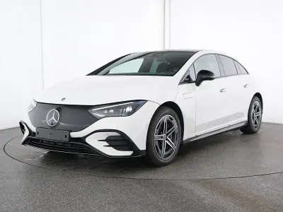 Gebraucht Mercedes EQE300 AMG 194 kW (265 PS) 2025 Weiß Limousine