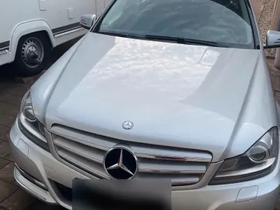 Gebraucht Mercedes C220 Avantgarde 170 PS (125 kW) 2014 Silber Kombi