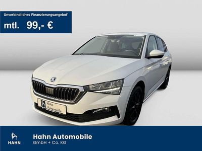 Gebraucht Skoda Scala Ambition 116 PS (85 kW) 2019 Weiß Kleinwagen