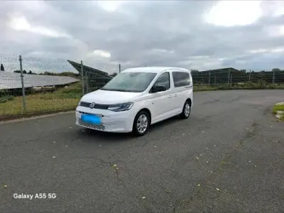 Gebraucht VW Caddy 122 PS (89 kW) 2021 Weiß Van / Kleinbus