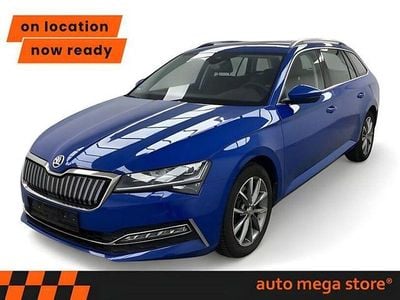Usado Skoda Superb Style 218 HP (160 kW) 2020 Azul Carrinha