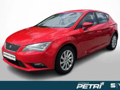 Gebraucht Seat Leon Style 105 PS (77 kW) 2013 Rot Limousine