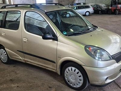 Toyota Yaris Verso