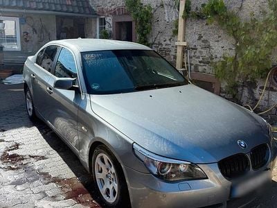 BMW 525