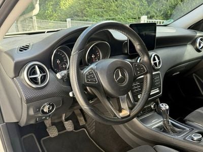Mercedes A180