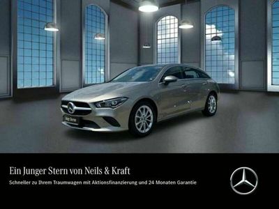 gebraucht Mercedes CLA180 Shooting Brake PROGR+PANO+TOTW+LED+E HECKKL+WENIG KM