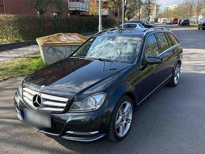 Usata Mercedes C220 Avantgarde 170 CV (125 kW) 2014 Nero Station wagon