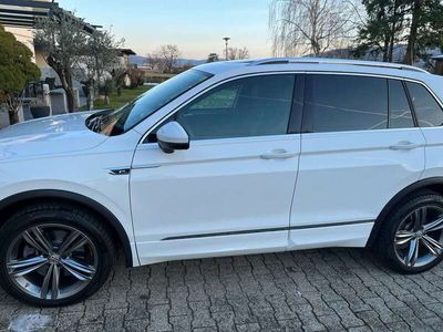 gebraucht VW Tiguan Allspace 2.0 tdi Advanced R-Line Exterior Pack 4mo