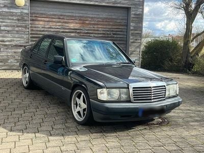 Gebraucht Mercedes 190 Sportline 108 PS (79 kW) 1992 Schwarz Limousine